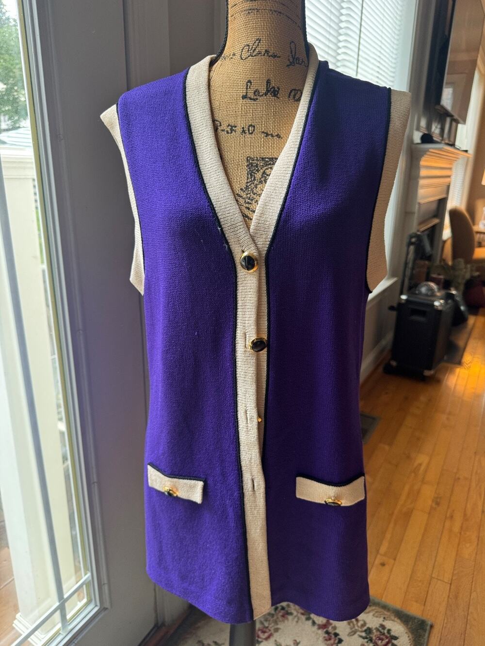 VTG St John Sport Sweater Vest S Santana Knit MEDIUM (JO100